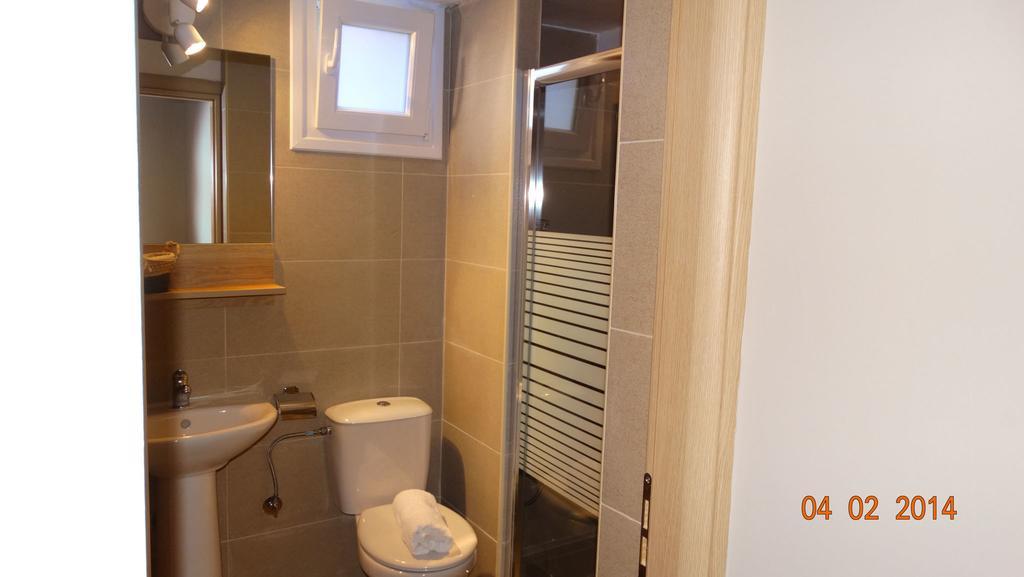 Smaragdi Studios Pefkari Room photo